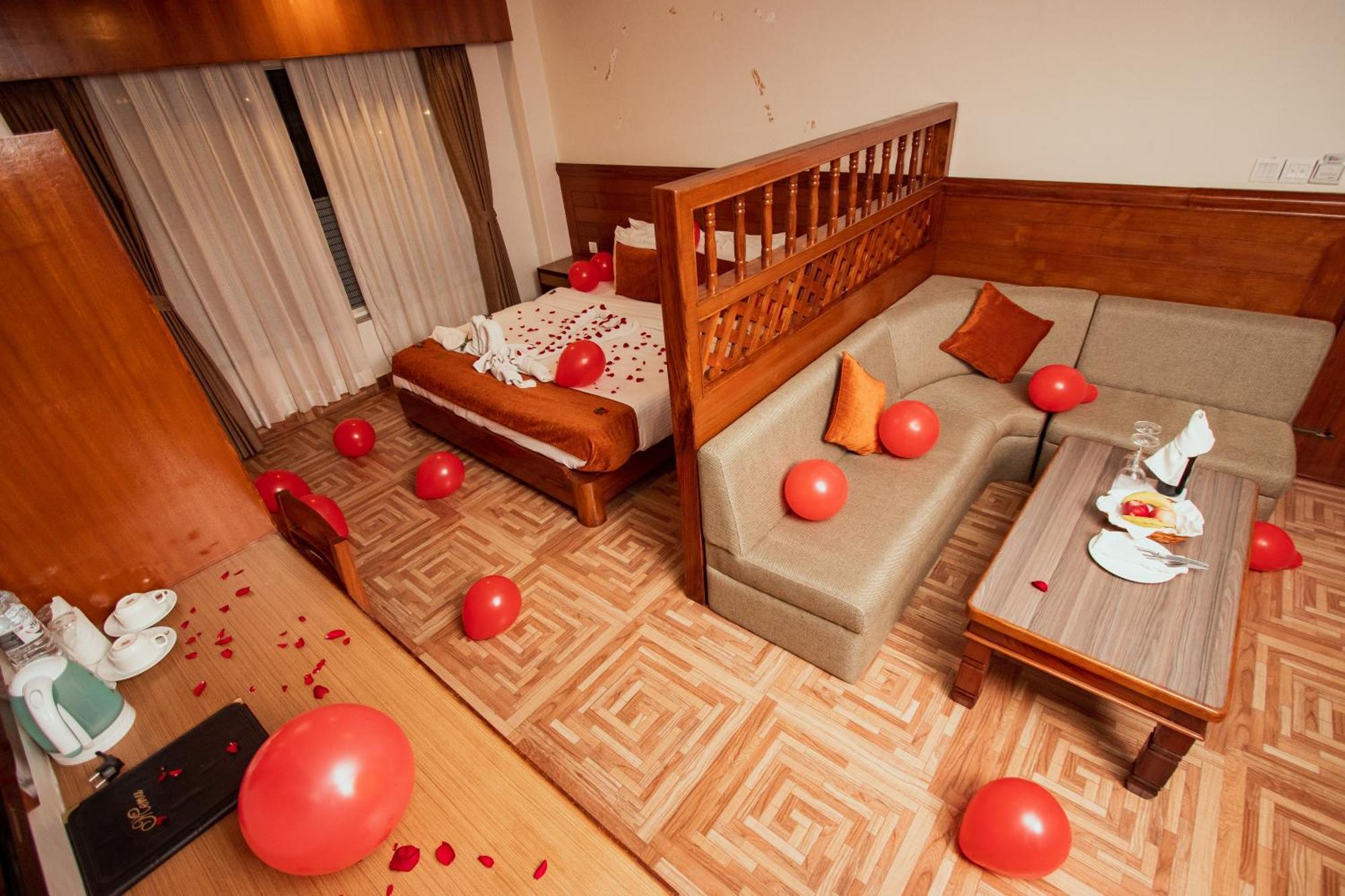 Mount View Pokhara Hotel Ngoại thất bức ảnh